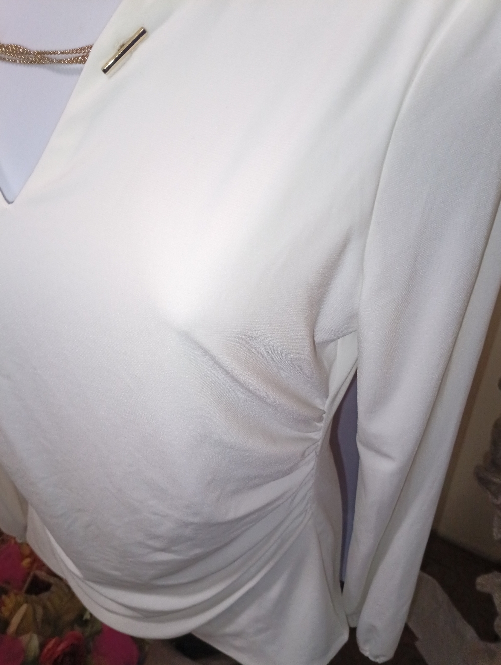 White House Black Market Blouse - Picture 10 of 13